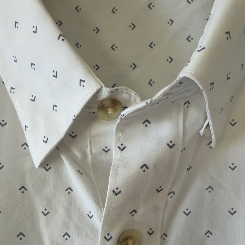 Travis Mathew Geo Print Mens L Short Sleeve Cotton Woven Golf Summer Relax - Picture 8 of 10